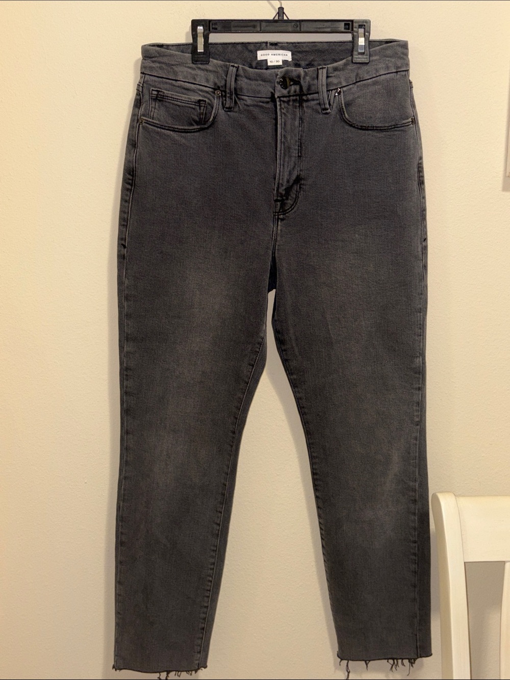 Good American Women’s Gray Washed Straight Jeans Size 10/30
